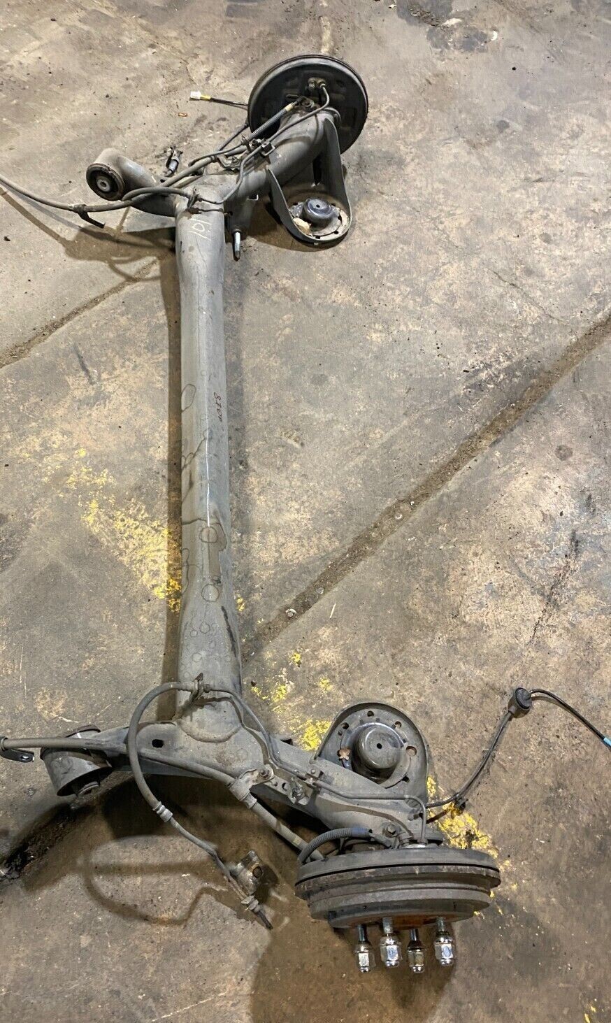 GENUINE 1217 Hyundai Accent Rear Suspension Subframe Crossmember OEM