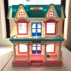 fisher price dream dollhouse 1993