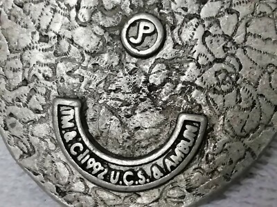 Pendentif Ancien En Argent Massif à Identifier - Occasion En Excellent état