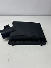 2006 to 2009 Land Range Rover LR2 Air Filter Box Upper Cover 6309R