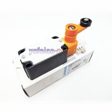 ONE Siemens 3SE2120-1GW position switch NEW