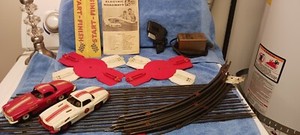 RARE 1961 IDEAL TOY CO. ELECTRIC ROADWAYS RAIL CARS LOT OF (28)  AMAZING ITEMS!!