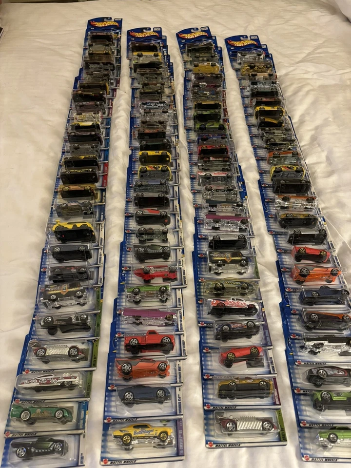 🔥Hot Wheels 01-02 First Editions 1 Of 40 Plus Many More ,Chase Cars , & More 🔥 - Image 2 of 4