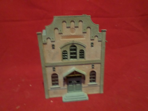 maquette 5021  kibri immeuble  ho long de 10 cm et de 14.5 cm de larg | Condition: Occasion