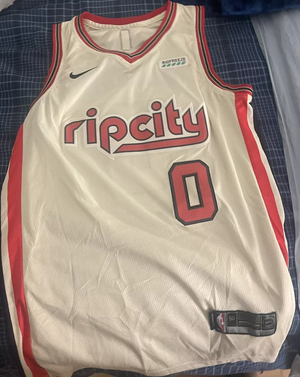 Damian Lillard - Portland Trail Blazers *City Edition* - JerseyAve -  Marketplace