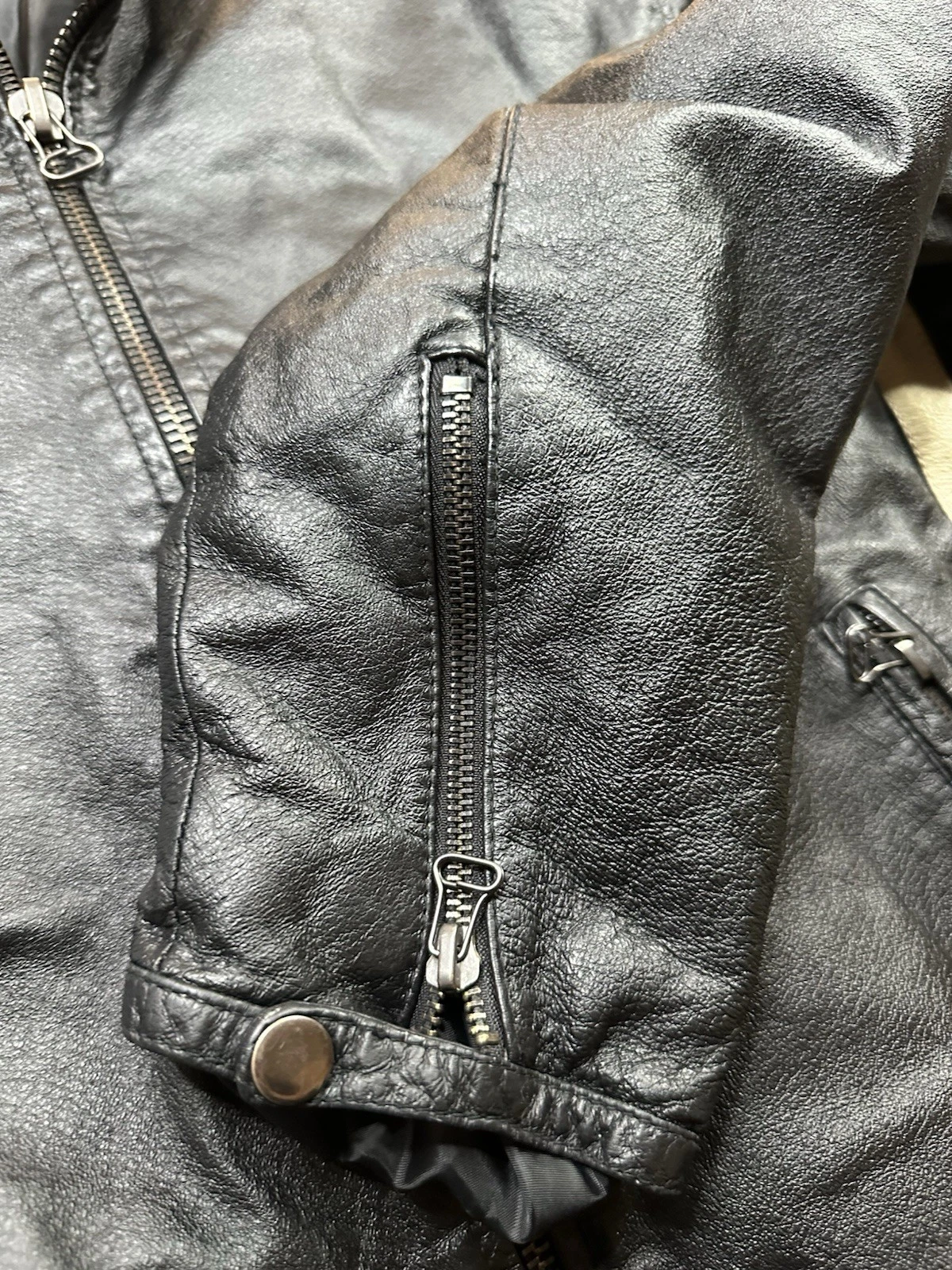 Vintage De-coded Black With Stipe Leather Jacket Mens Size M image 5