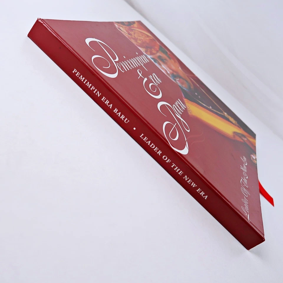 Pemimpin Era Baru: Leader of the New Era 1996 HC w DJ + DVD - Brunei, History - Image 3 of 4