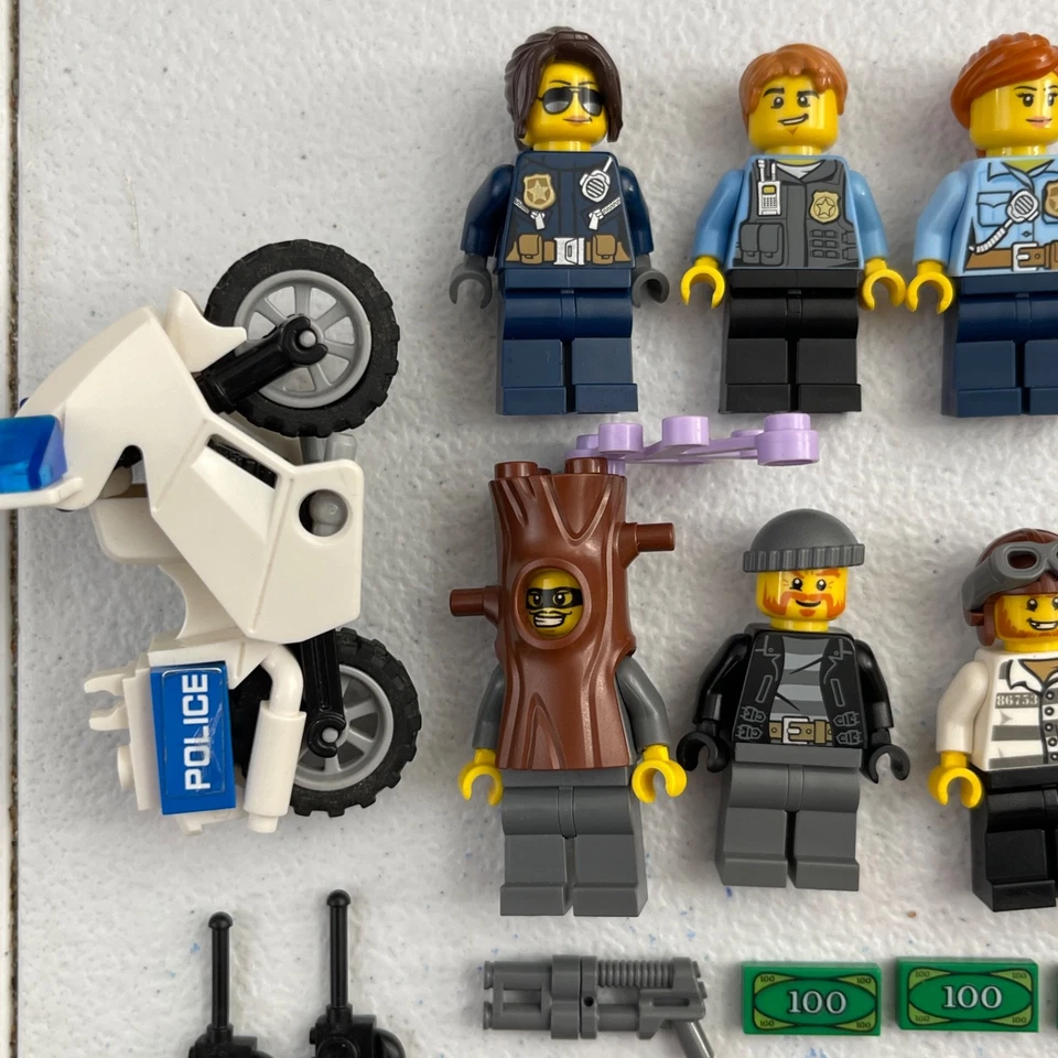 LEGO Policeman Robbers Minifigure Lot - CITY Accessories Cops Motorcycles - Image 2 of 4
