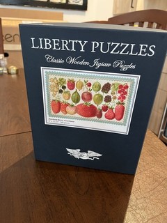 Liberty Puzzles Heirloom Berry Assortment 244 Pieces Mint Condition!