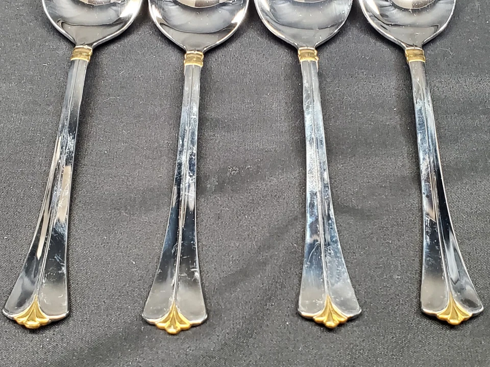 Cubiertos Pfaltzgraff GOLDEN ELLINGTON 18/8 con acento dorado inoxidable 4 cucharas soperas Foto 3 de 4