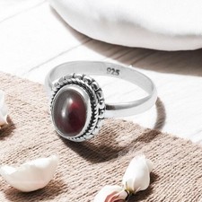 925 Solid Silver January Oval Garnet Stone Sister Band Daughter Gift Ring Size 7
