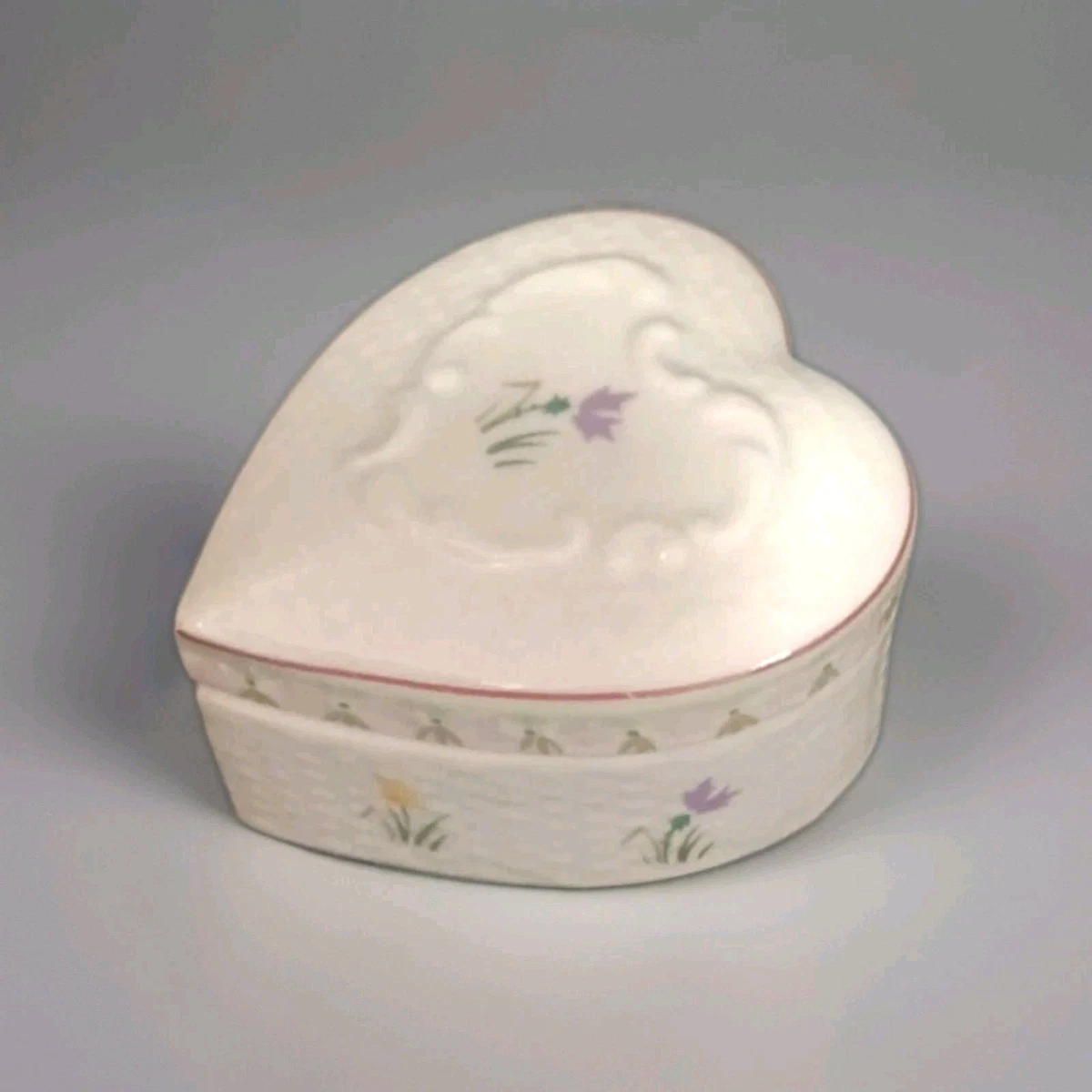 Petite Boîte Pilulier En Porcelaine De Limoges - Motifs Floraux - XXème - Occasion