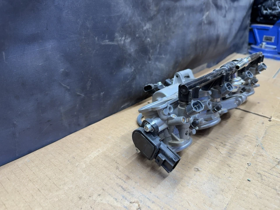 2024 24 YAMAHA MT10 MTN1000 FZ10 OEM inyectores de combustible cuerpo del acelerador cuerpos Foto 4 de 4