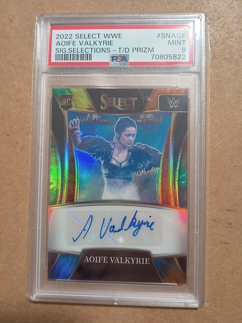 2022 Select WWE Life Valkyrie Tie-dye Auto PSA 9