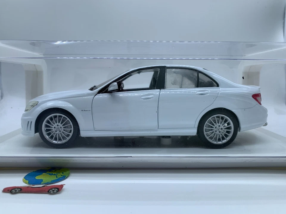New Ray Mercedes Serie C 63 AMG 2008, scala 1:24 - 1:25, (3206), vintage - Immagine 4 di 4