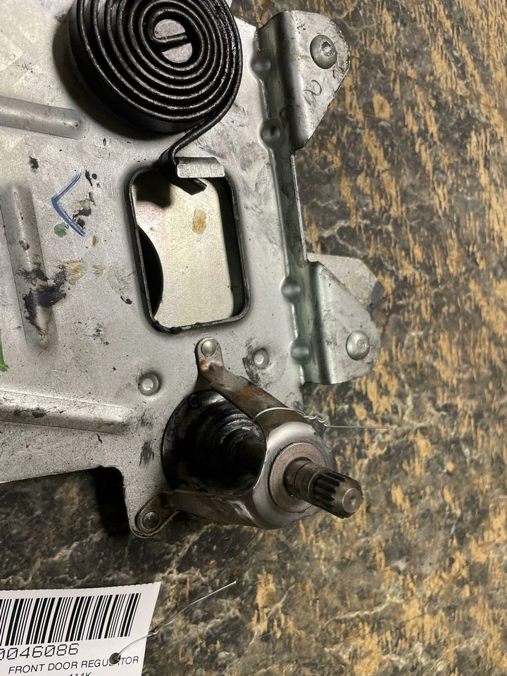 DRIVERS Front Door Regulator S10/S15/SONOMA TRUCK Left 94 95 96 97 98 99 00 01 0 - Image 2 of 4