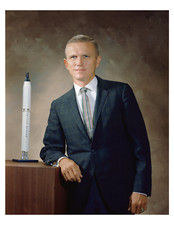 NASA Astronaut Frank Borman 1964 Portrait 8x10 Photo On 8.5