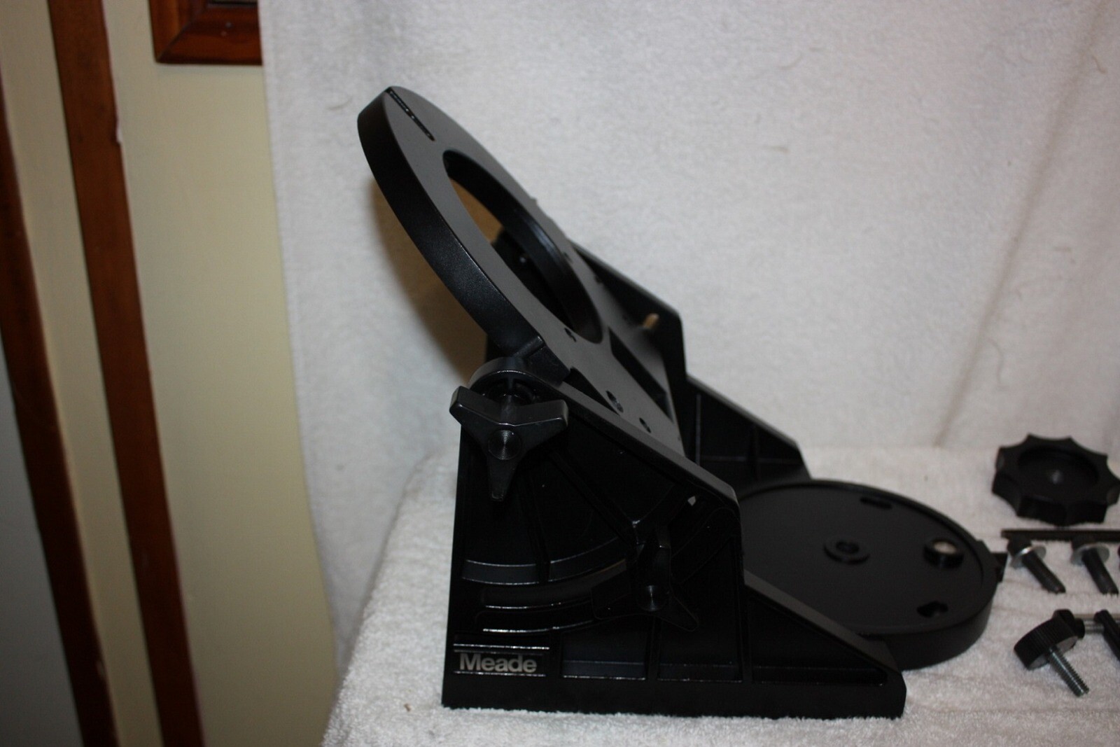 Meade Deluxe Telescope Equatorial Wedge For 8" SCT Fits Meade Field