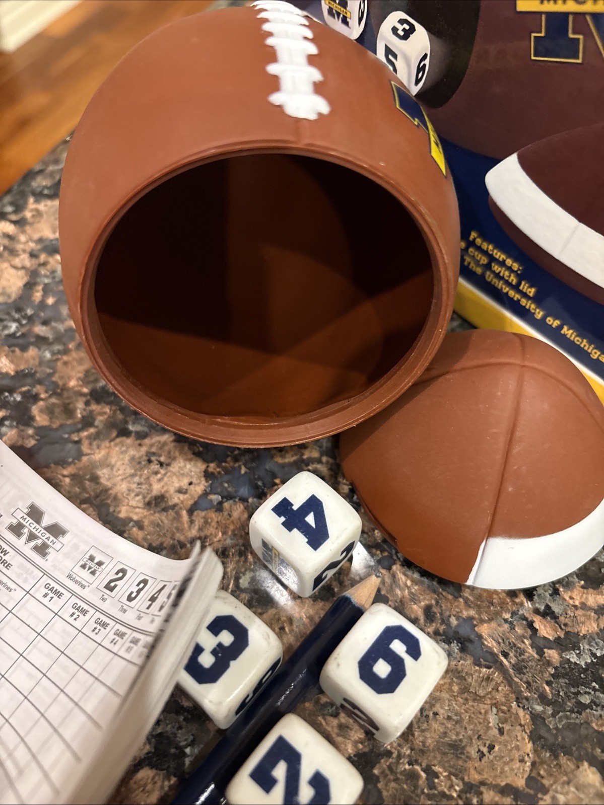 Yahtzee Wolverines University Of Michigan Collector’s Edition Football In Box