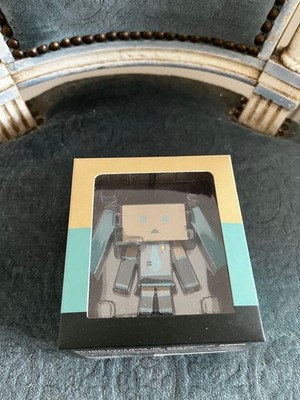 Chara-Ani Hatsune Miku Danbo Ver. Figure