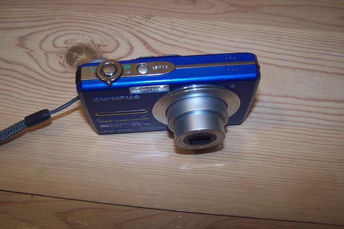Olympus FE-220 7.1mp Digital Camera Blue | eBay
