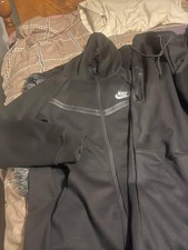 Nike Fleece Tech Joggers Hoodie Set Black, Medium, Windbreaker