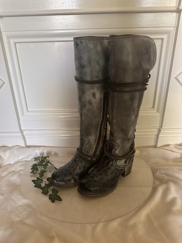 Botas altas de carbón Freebird ICE AVESTRUZ. Cordones traseros con cremallera lateral... NUEVO talla 7 Foto 3 de 4