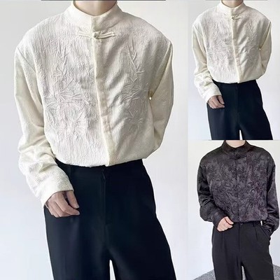 Herrenhemd mit Stickerei verziert und traditionellem Cheongsam Knopfverschluss
