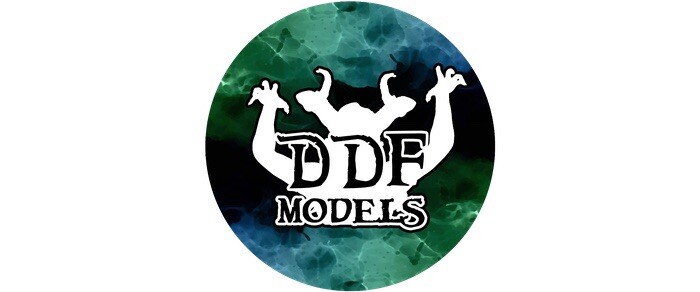 Mighty Mavia Female Warrior Nude Pinup Miniature By DDF Models For DND