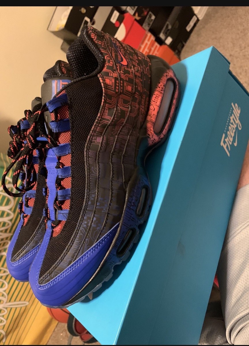 Nike Air Max 95 DB Doernbecher Jacob Burris Spider-Man Size
