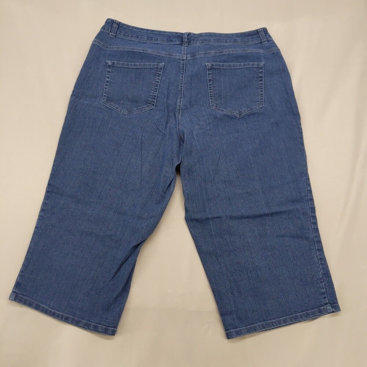 Faded Glory Stretch Capri Jeans 20W 40x19 - image 4
