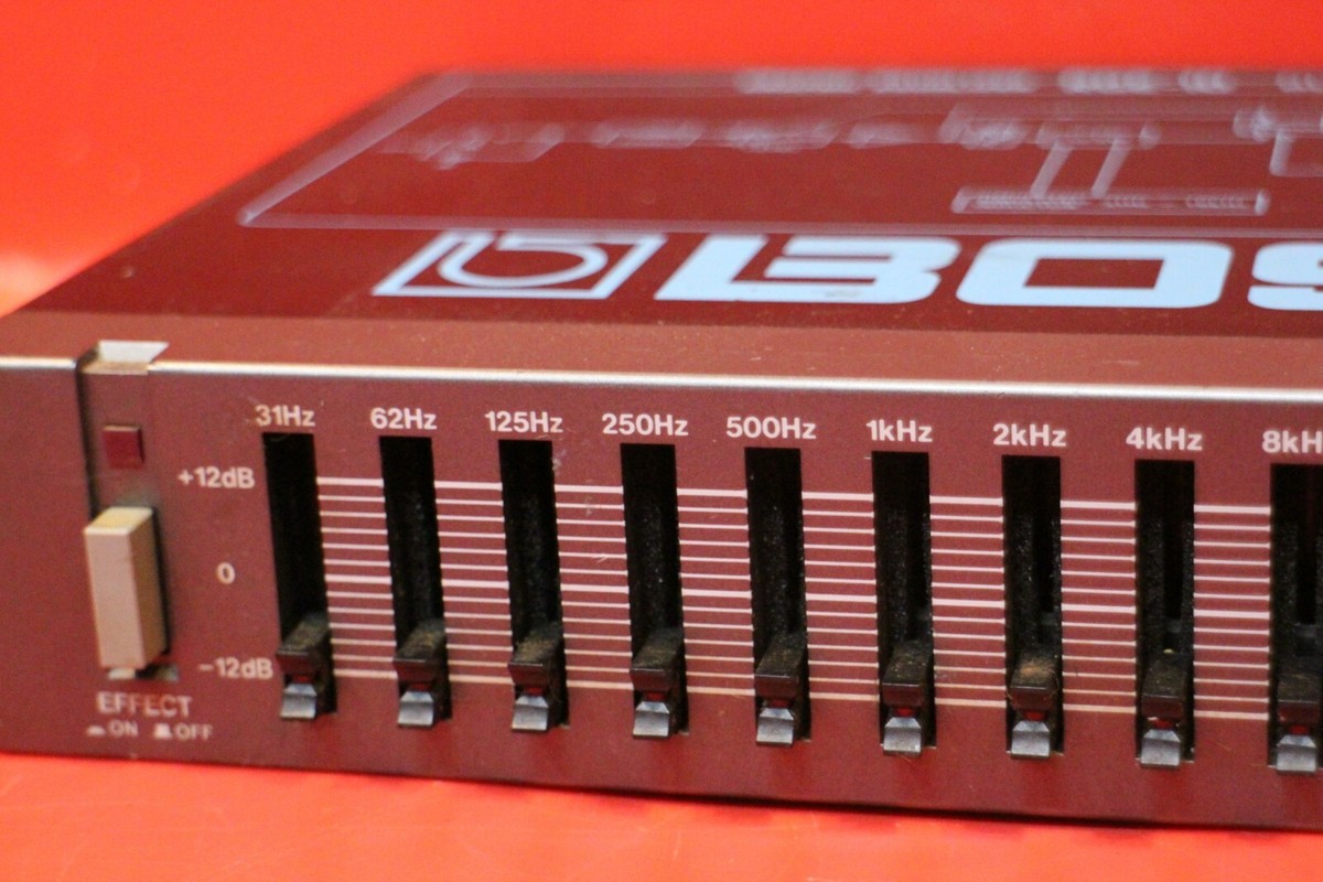 USED BOSS RGE-10 RGE 10 Graphic Equalizer Micro Rack Series