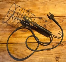 Lampe Industrielle Baladeuse Ancienne En Bois Noirci