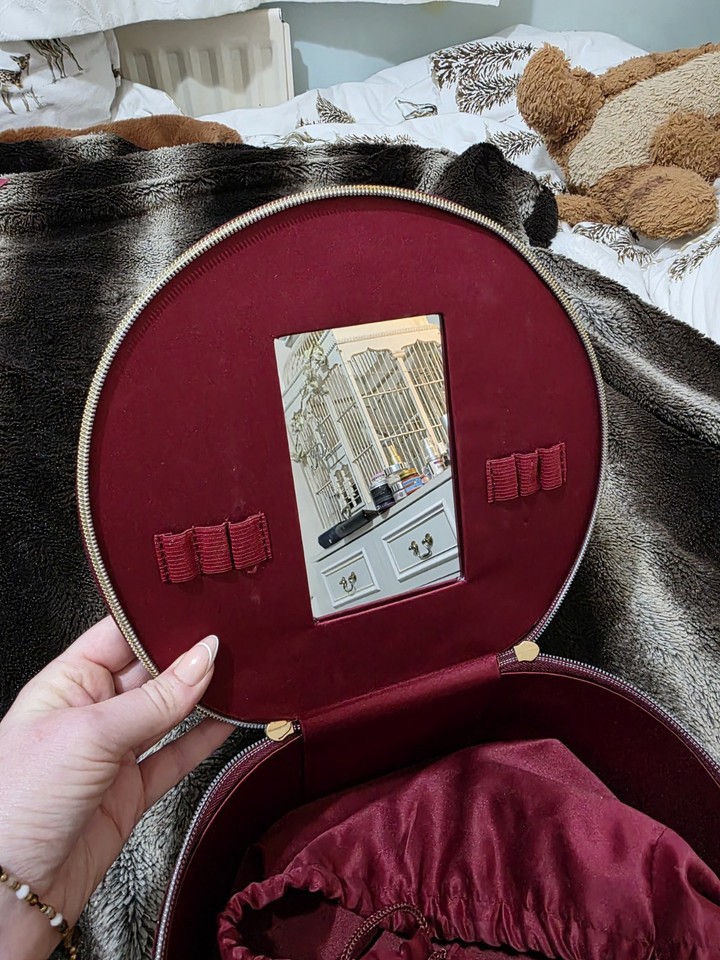 Ghost Faux Soft Suede Vanity Circular Carry Case- Internal Mirror ...