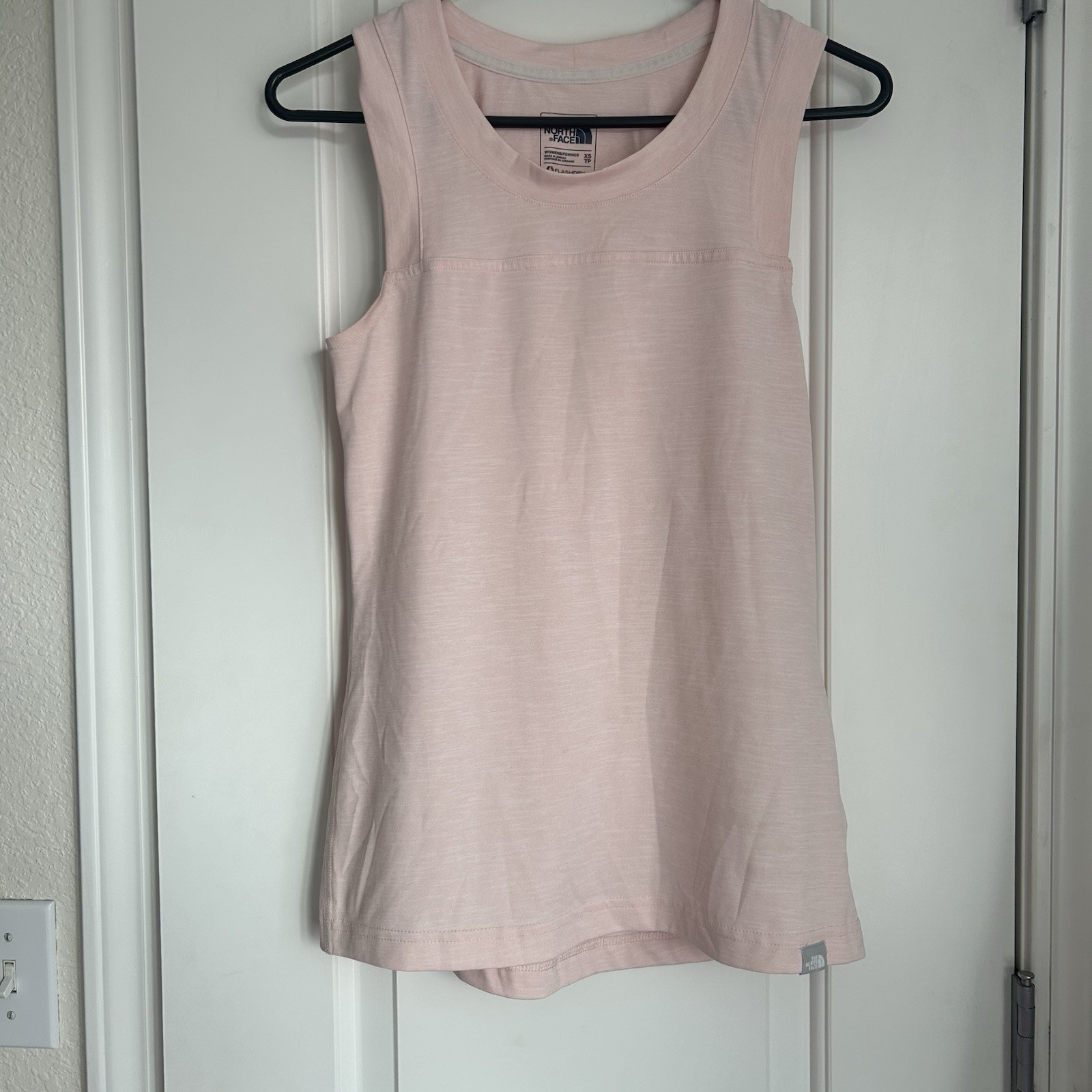 The North Face Womens Flashdry Soft Pink Tank Top Size XS Lightweight Quick-Dry