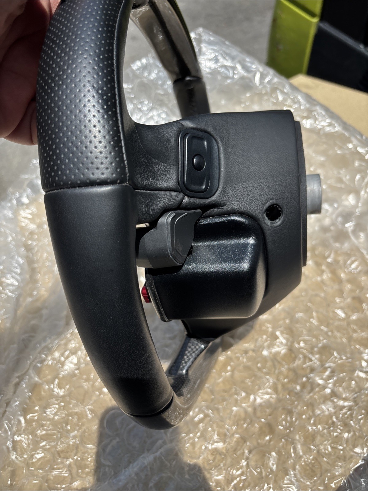 OEM Carbon Fiber Ferrari 488 Steering Wheel – Used