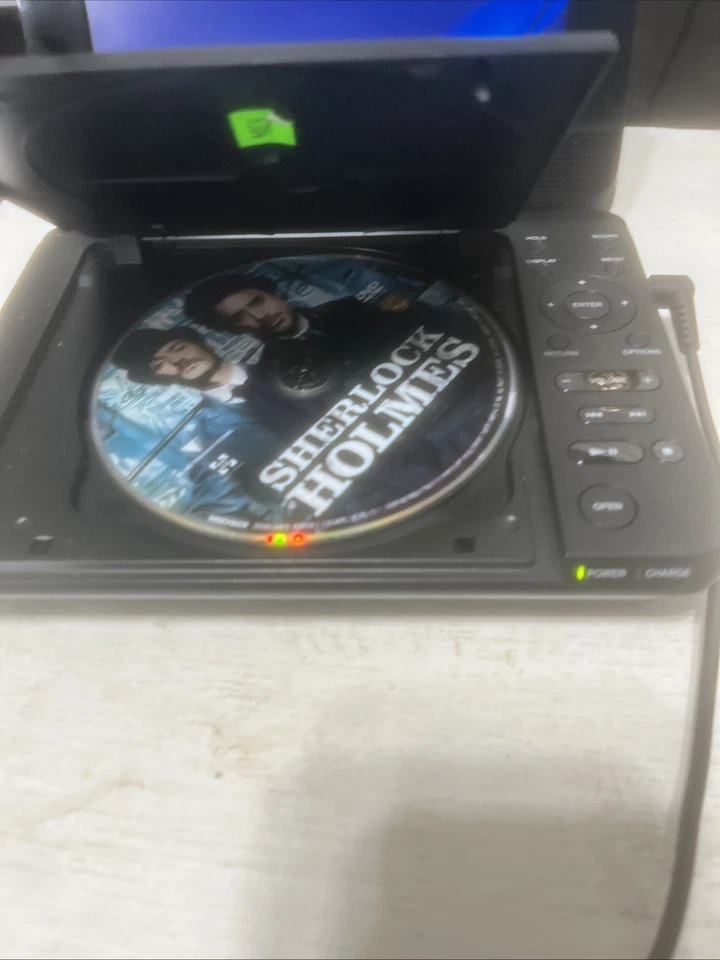 Sony DVP-FX780 Portable DVD Player with Screen (7") - Image 4 of 4