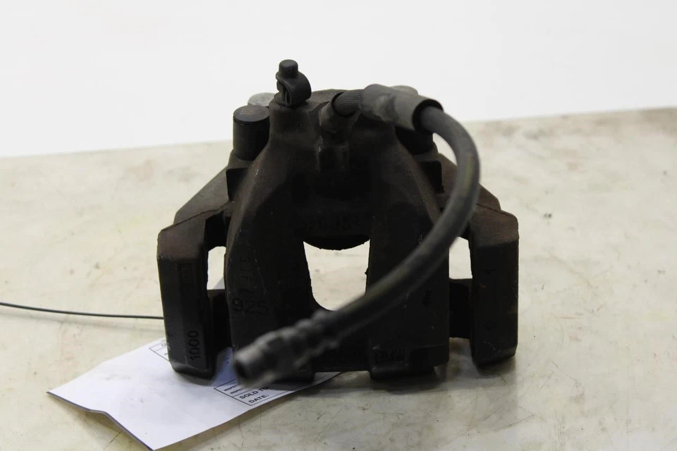 Pinza de disco de freno trasera izquierda del lado del conductor BMW 750I xDrive 2010-2015 34216786831 Foto 4 de 4