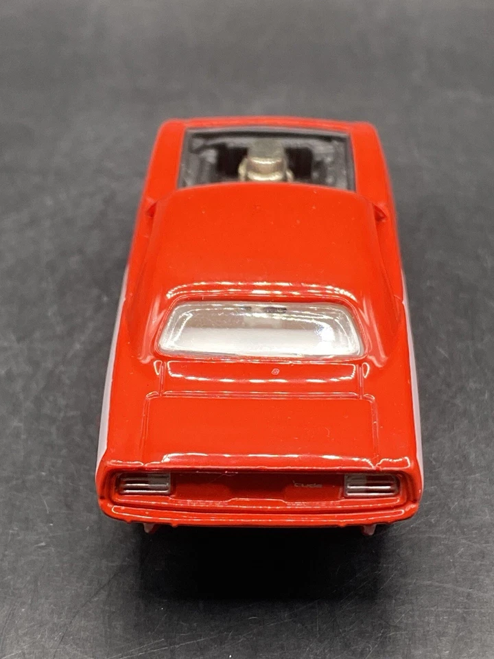 COCHE DE JUGUETE COLECCIONABLE JOHNNY LIGHTNING 70 ROJO PLYMOUTH HEMI BARRACUDA Foto 4 de 4