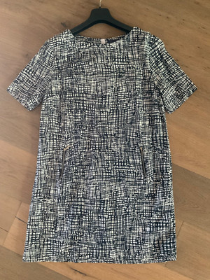 Darling Harbour Etuikleid Kleid Gr. 44 blau weiss wie neu