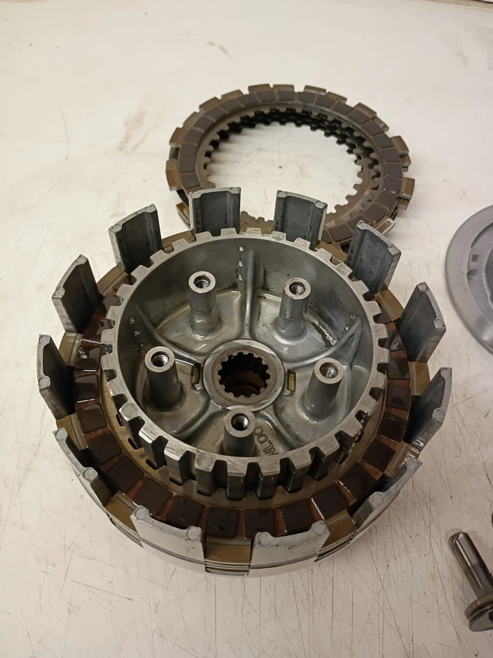 Conjunto de cesta de embrague Yamaha Yz250f 2002 5nl-16150-10-00 Foto 4 de 4