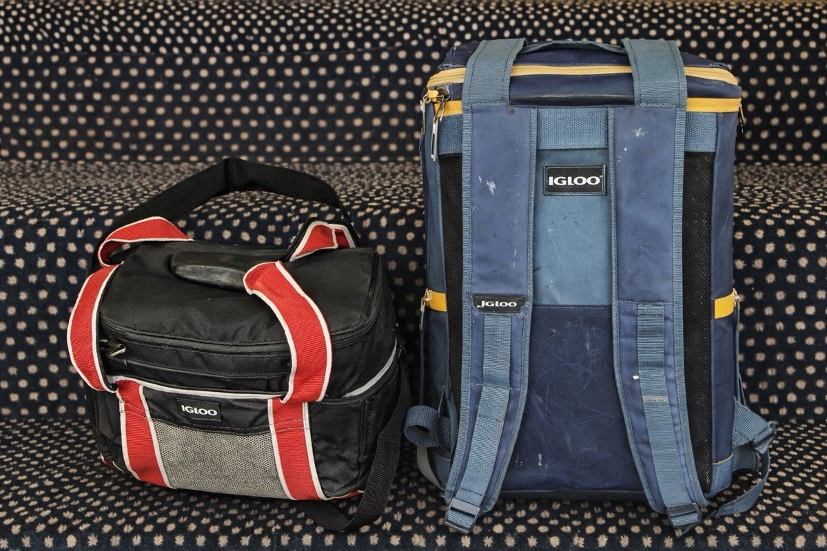 igloo mini pack lunch cooler backpack Snoopy Convertible The Igloo Retro Mini Convertible Cooler Backpack is a versatile and stylish accessory that combines a personal Kids Everyday Lunch Gripper Cooler