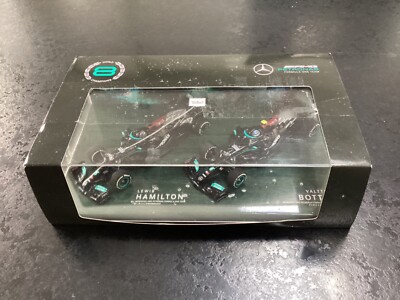 Lewis Hamilton & Valtteri Mercedes AMG Minichamps Diecast 1:43 Autos