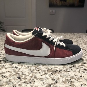 nike blazer low vintage red