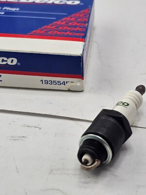 QTY 4) ACDelco Spark Plug R46SZ 19355455 for 1985 Oldsmobile