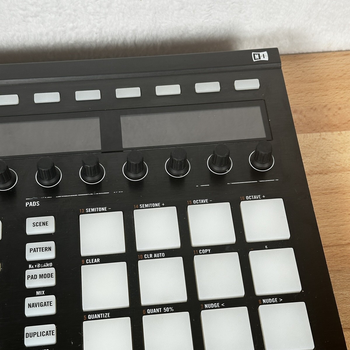 Pre-Owned Native Instruments Maschine MK2 Groove Production Studio