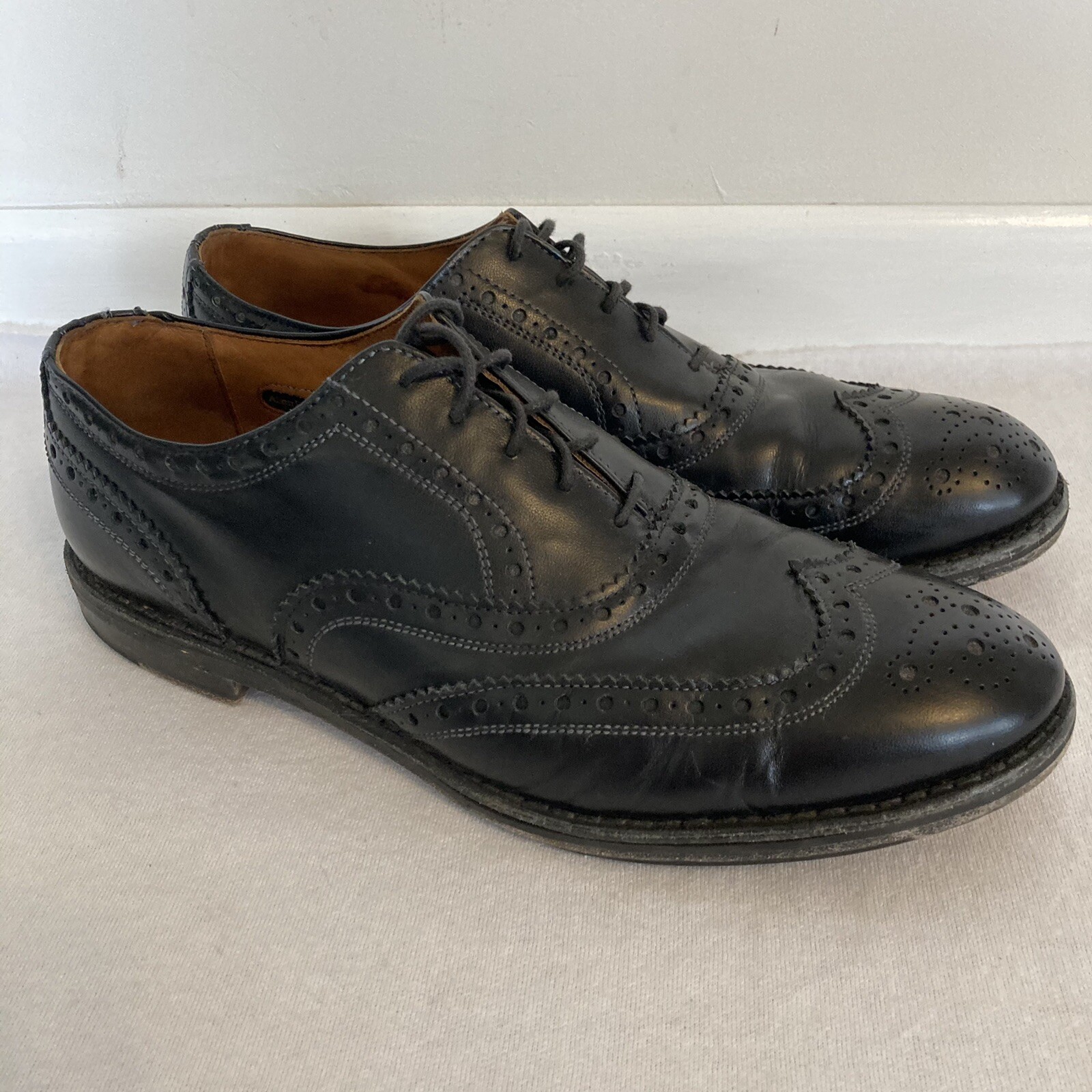 Allen Edmonds \