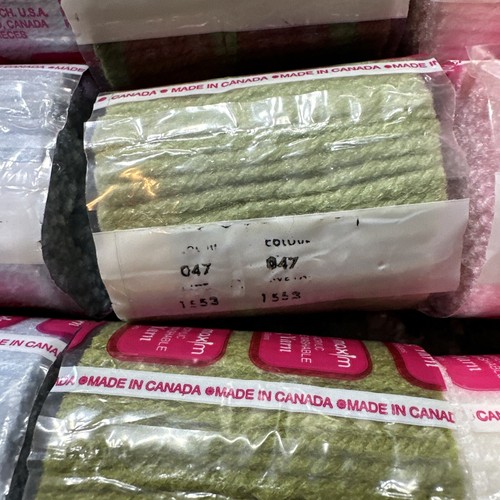 Mary Maxim Rug Yarn Acrylic Pre-Cut Multi-Color Latch Hook Craft Lot of 16 - Picture 5 of 9