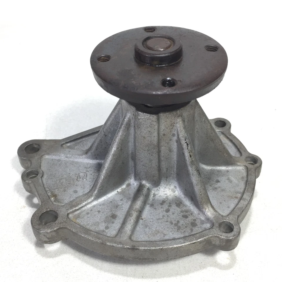 Bomba de agua GMB para Datsun 720 610 620 510 520 Silvia S110 NOS Foto 2 de 4