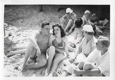 BEACH SCENE Vintage FOUND MID 20th CENTURY PHOTO Black+White ORIGINAL 52 52 F